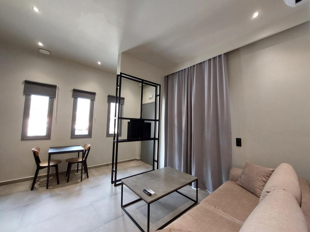 Rea'S Luxury Apartments Stoúpa المظهر الخارجي الصورة