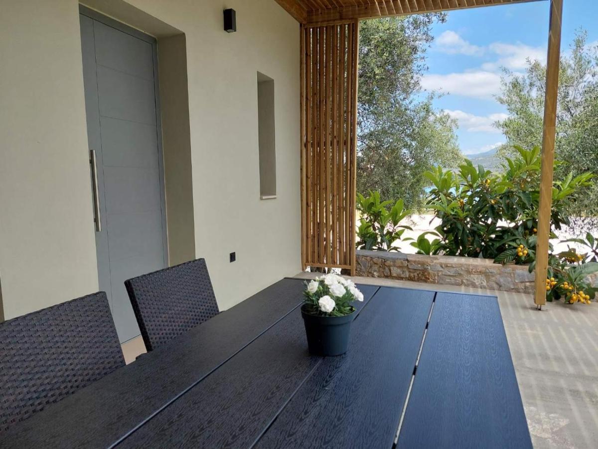Rea'S Luxury Apartments Stoúpa المظهر الخارجي الصورة