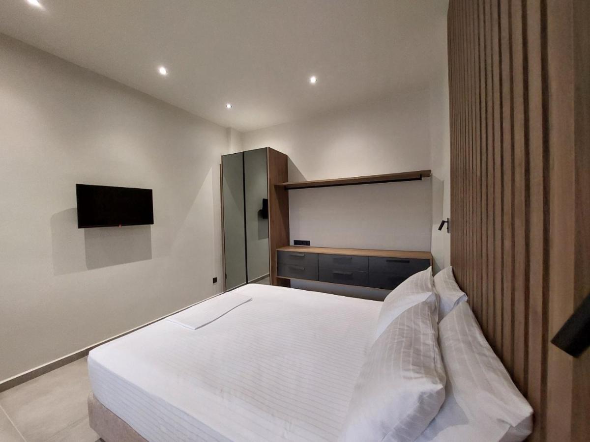 Rea'S Luxury Apartments Stoúpa المظهر الخارجي الصورة