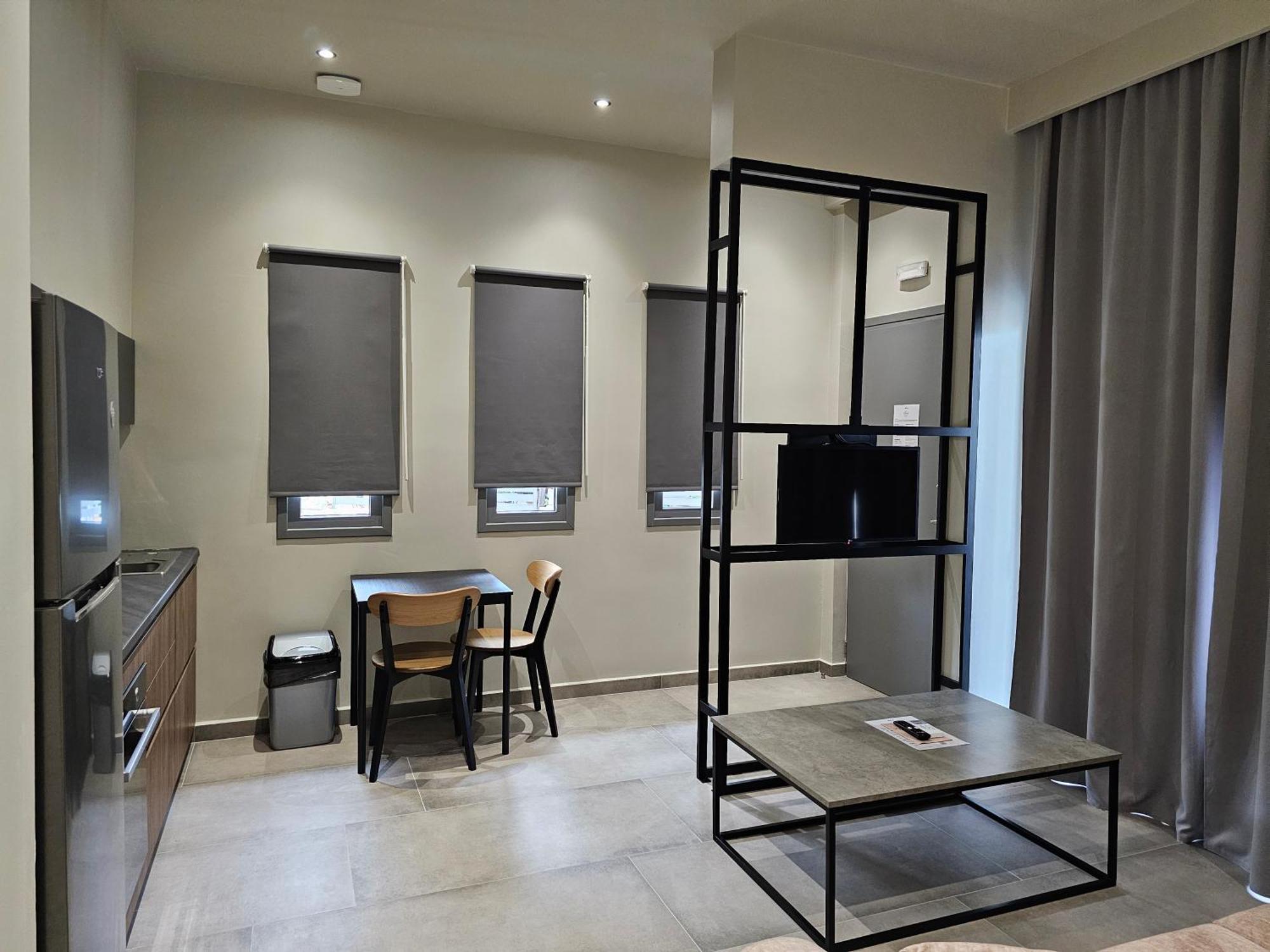 Rea'S Luxury Apartments Stoúpa المظهر الخارجي الصورة