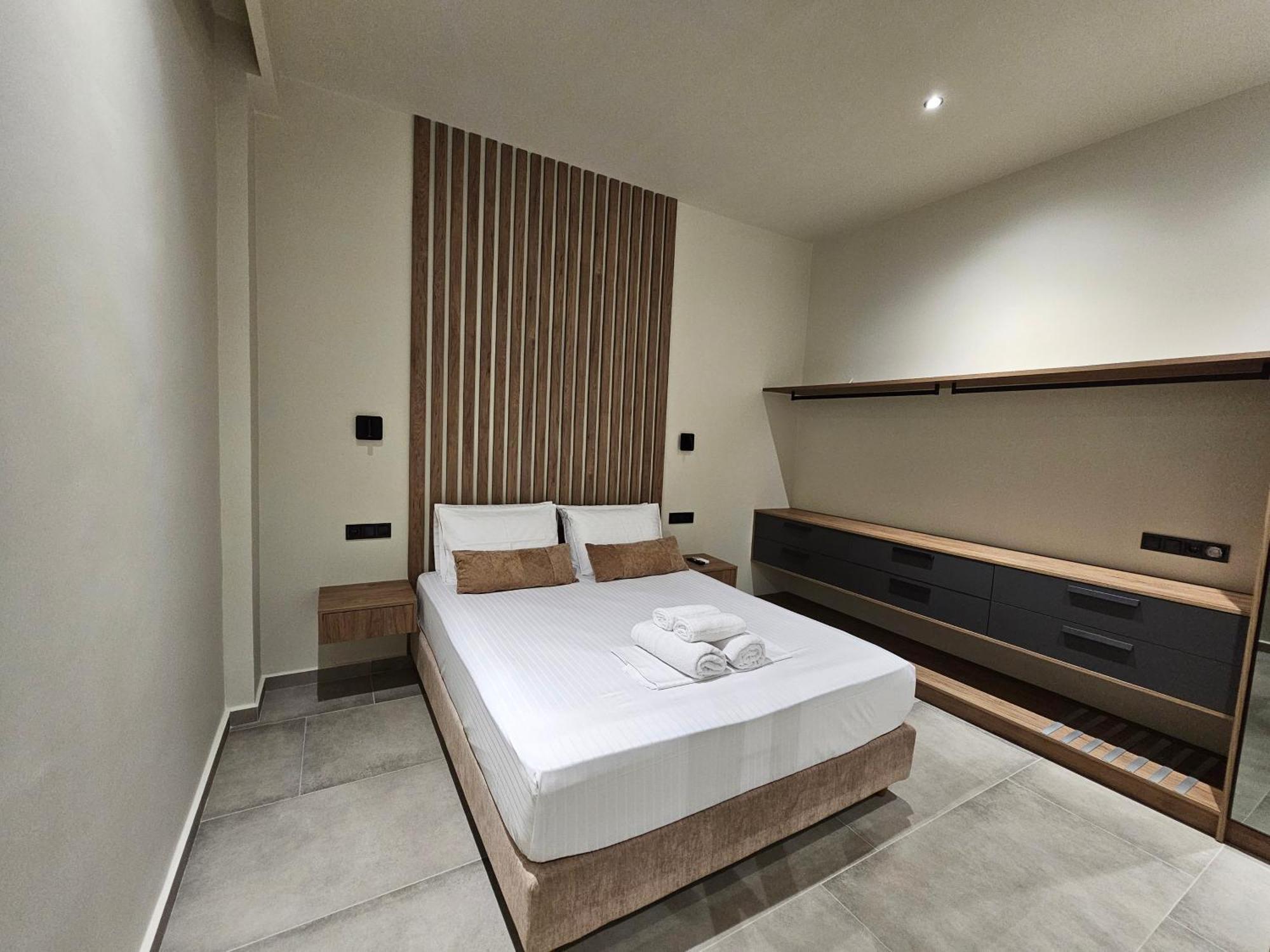 Rea'S Luxury Apartments Stoúpa المظهر الخارجي الصورة